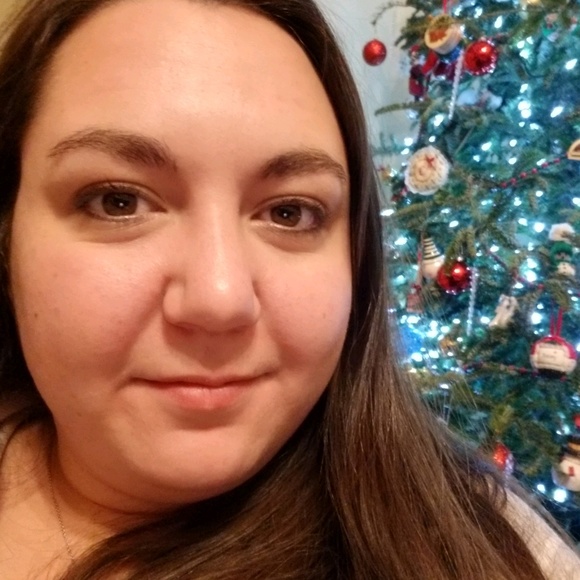 Meet your Posher, Kelsey - Picture 1 of 1